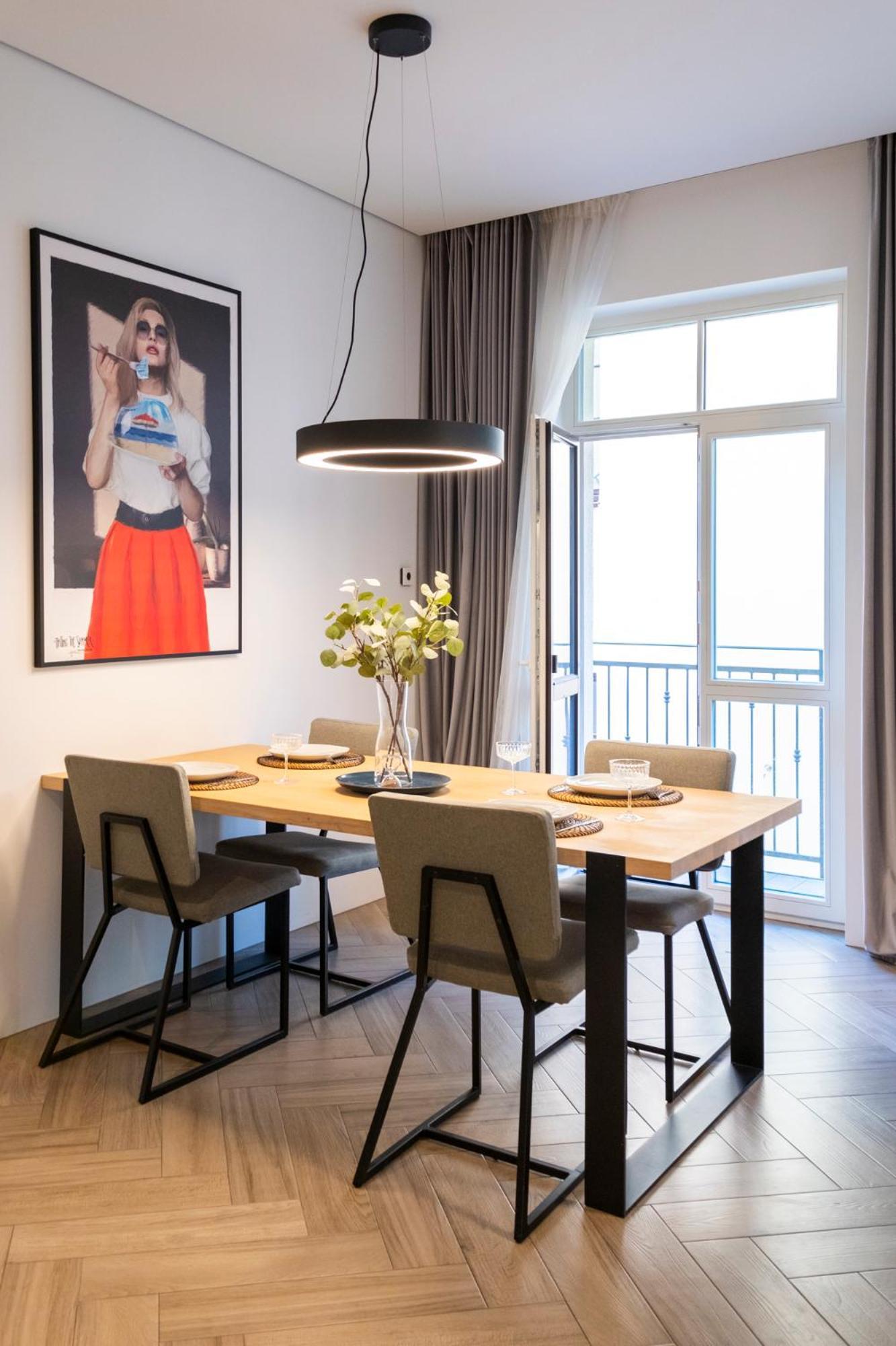 Cohost I Oldtown 60M2 Apt W-Garage Parking, Balcony & Self Check-In Vilnius Ngoại thất bức ảnh