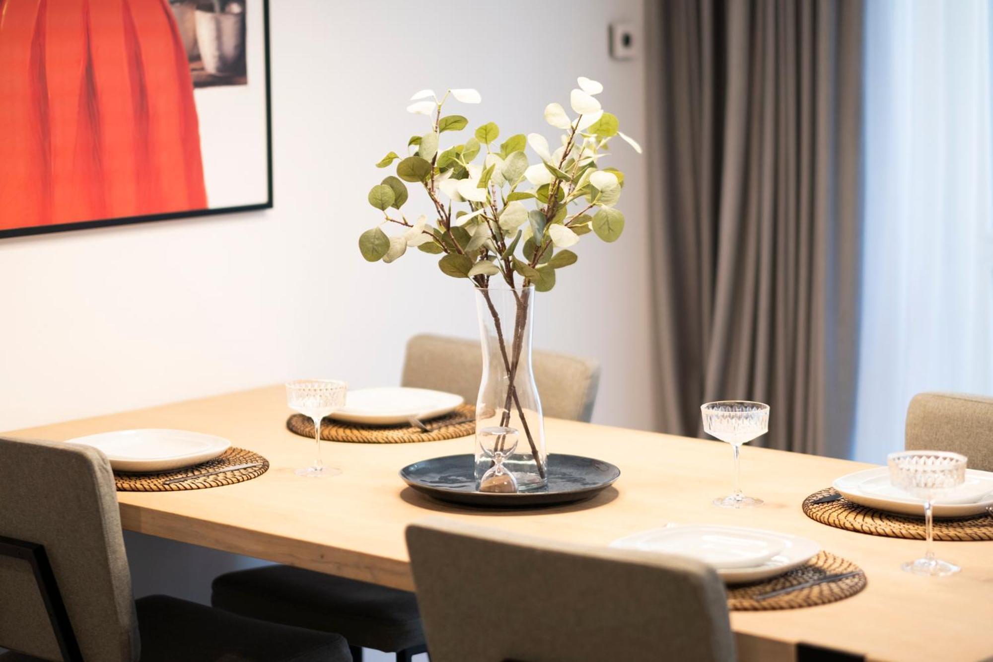 Cohost I Oldtown 60M2 Apt W-Garage Parking, Balcony & Self Check-In Vilnius Ngoại thất bức ảnh