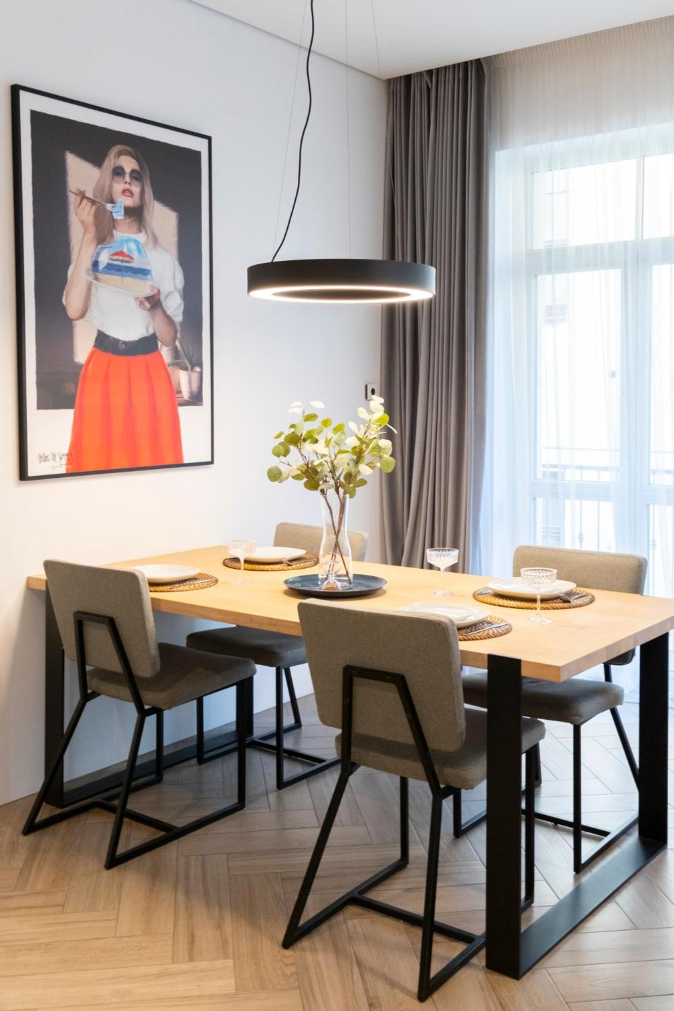 Cohost I Oldtown 60M2 Apt W-Garage Parking, Balcony & Self Check-In Vilnius Ngoại thất bức ảnh