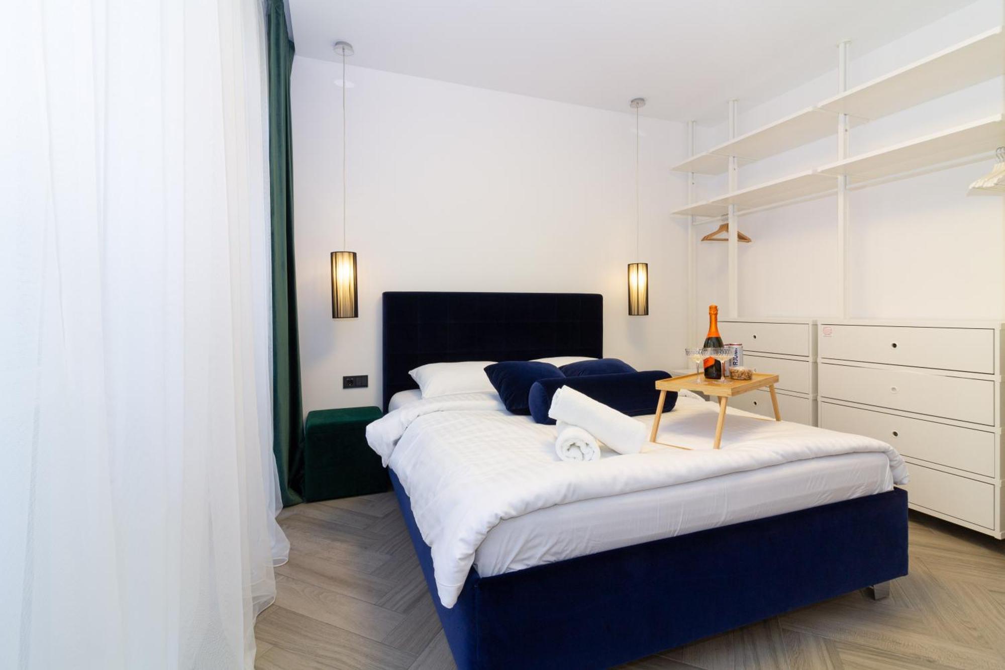 Cohost I Oldtown 60M2 Apt W-Garage Parking, Balcony & Self Check-In Vilnius Ngoại thất bức ảnh